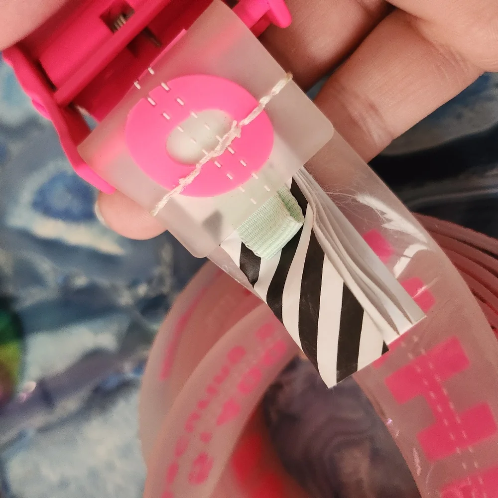 OFF-WHITE Rubber Industrial Belt in Transparent & Fuchsia